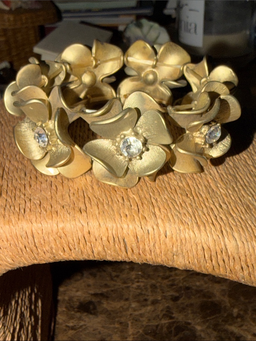 Gold Floral Stretch Bracelet with Crystal Centers gorgeous bracelet
